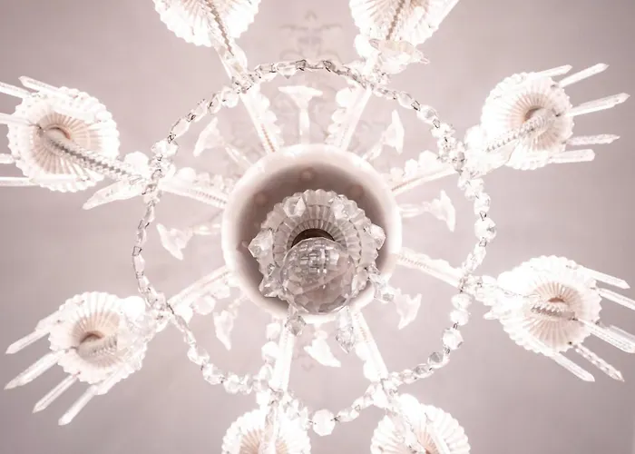 Guestready - Ray Of Light Lissabon