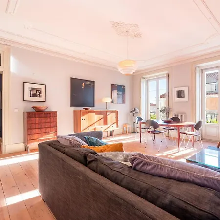 Guestready - Ray Of Light * Lisbona